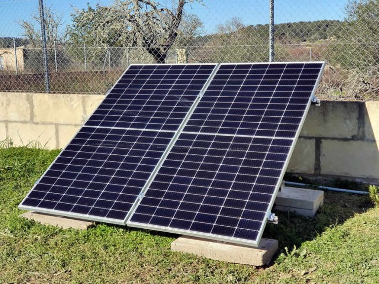 instalación placas solares vivienda aislada en porreres