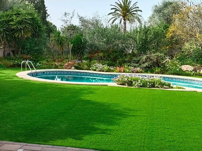 instalación césped artificial es garrovers palma de mallorca