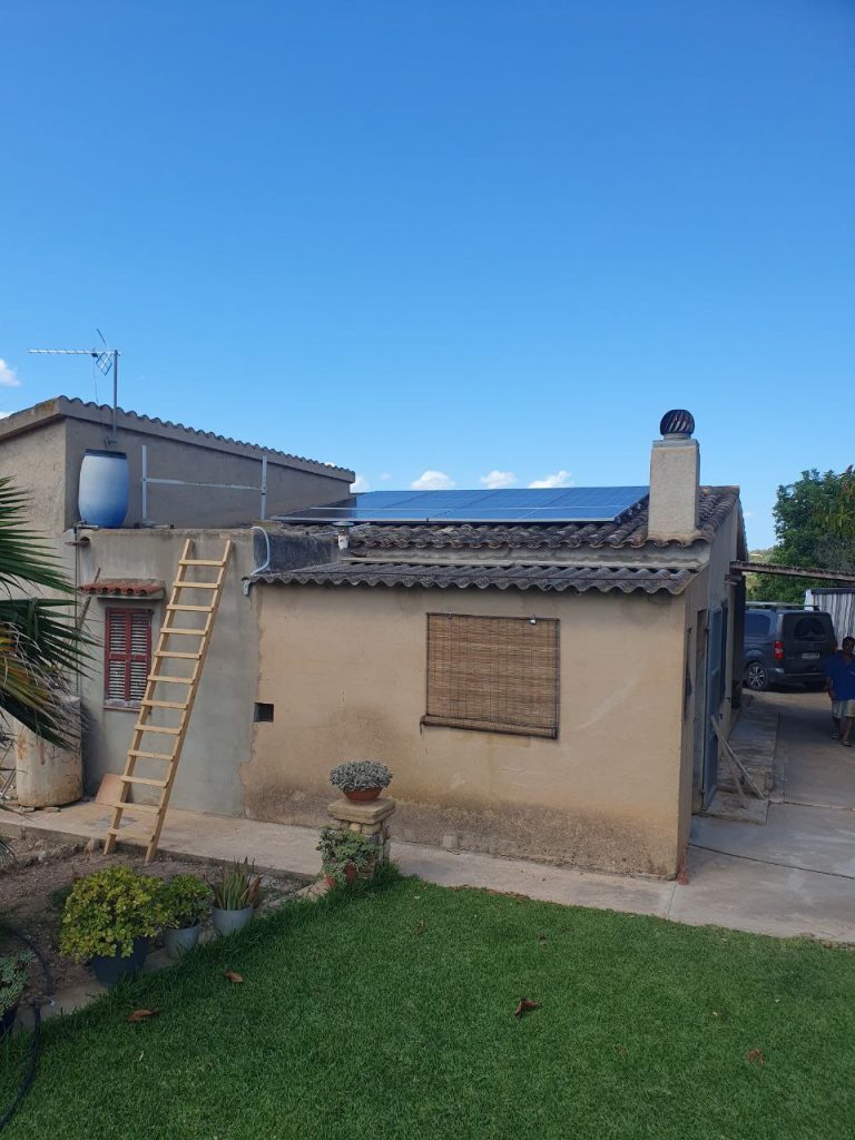 Instalación Solar Aislada De 3,3kw Con Baterías De Litio En Manacor (3)