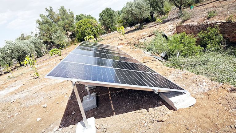 Instalacion Solar Fotovoltaica Felanitx 4,6kw Con Baterias Solares Hinaess 10kwh (4)